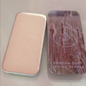 Maskcara Vanilla Dust Setting Powder